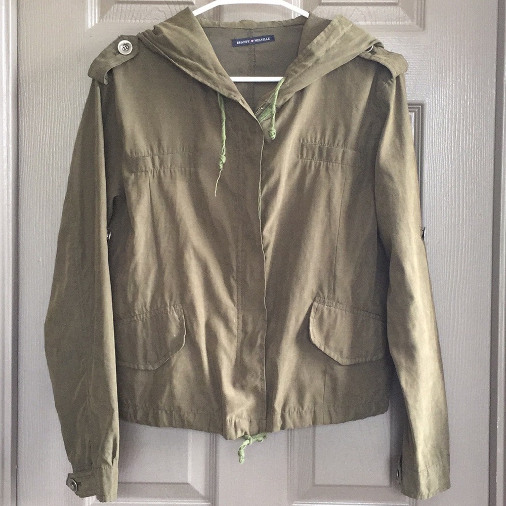 Brandy Melville ‘the Hailey’ Jacket - Picture 3 of 8